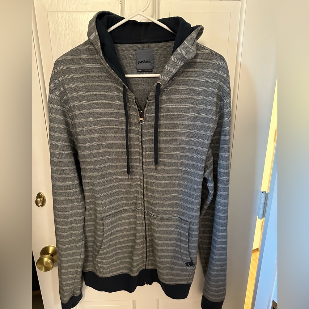 PRANA men’s zip hoodie, M